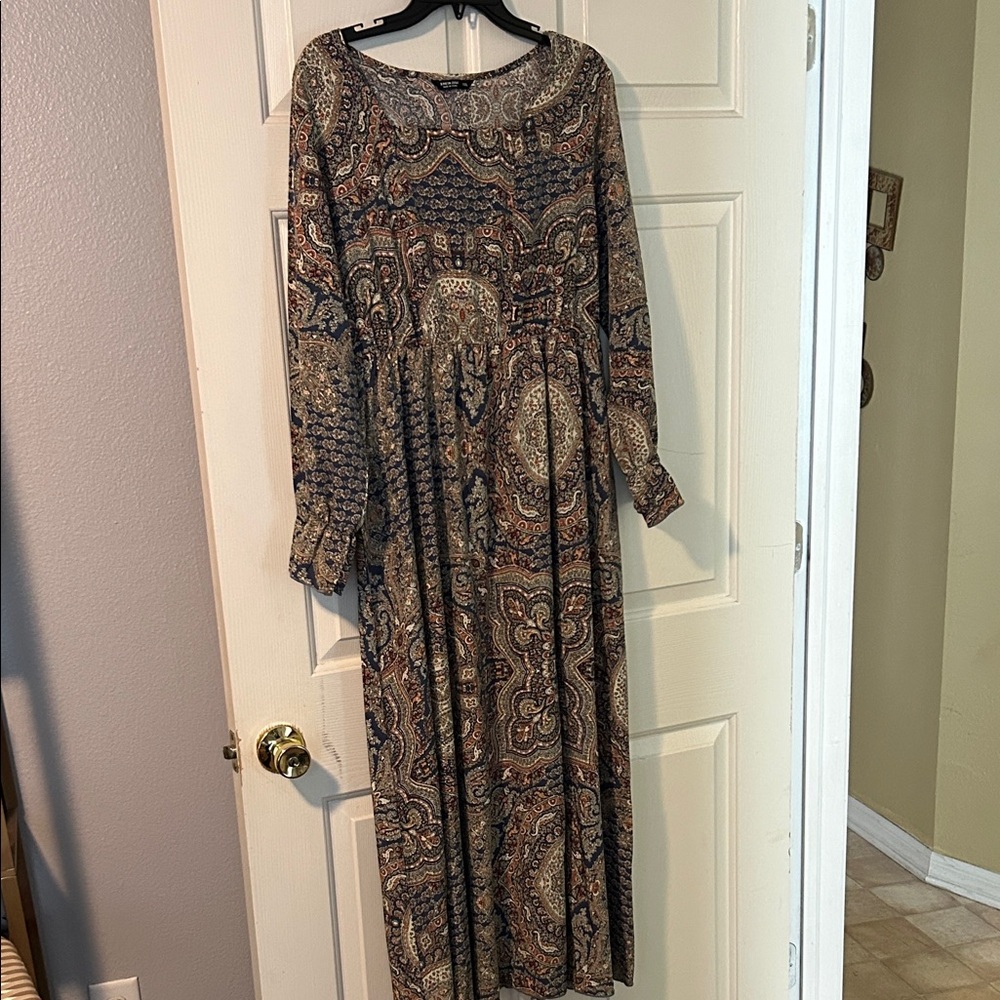 SHEIN Brown and Tan Bishop Sleeve Sundress